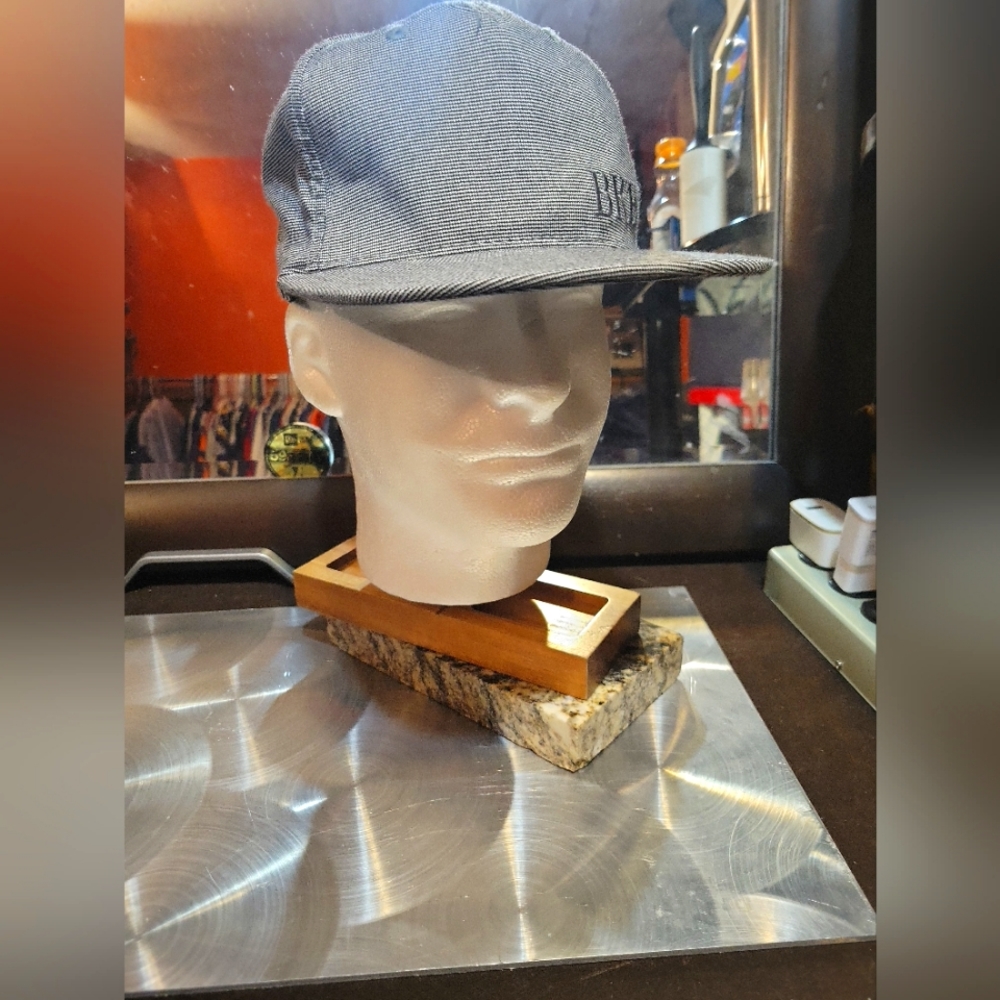 BKE flexfit style hat